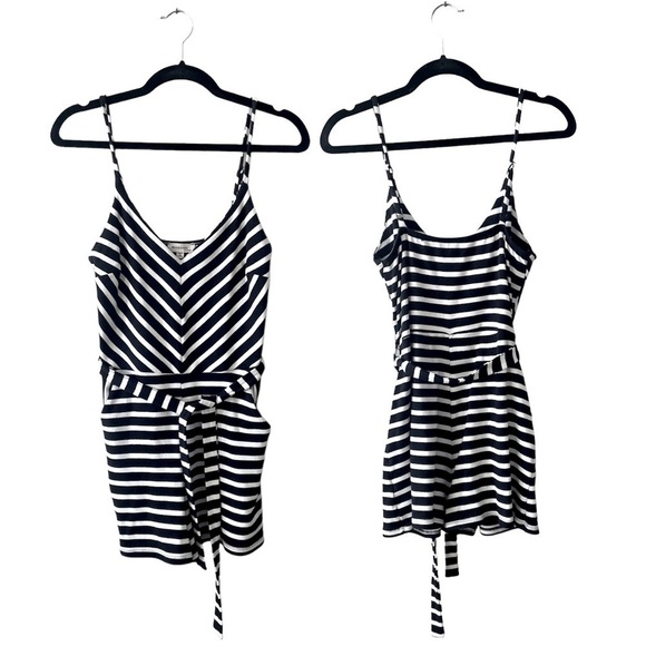 𝅺MONTEAU Striped Black and White Shorts Romper. EUC Size Small - Picture 1 of 7